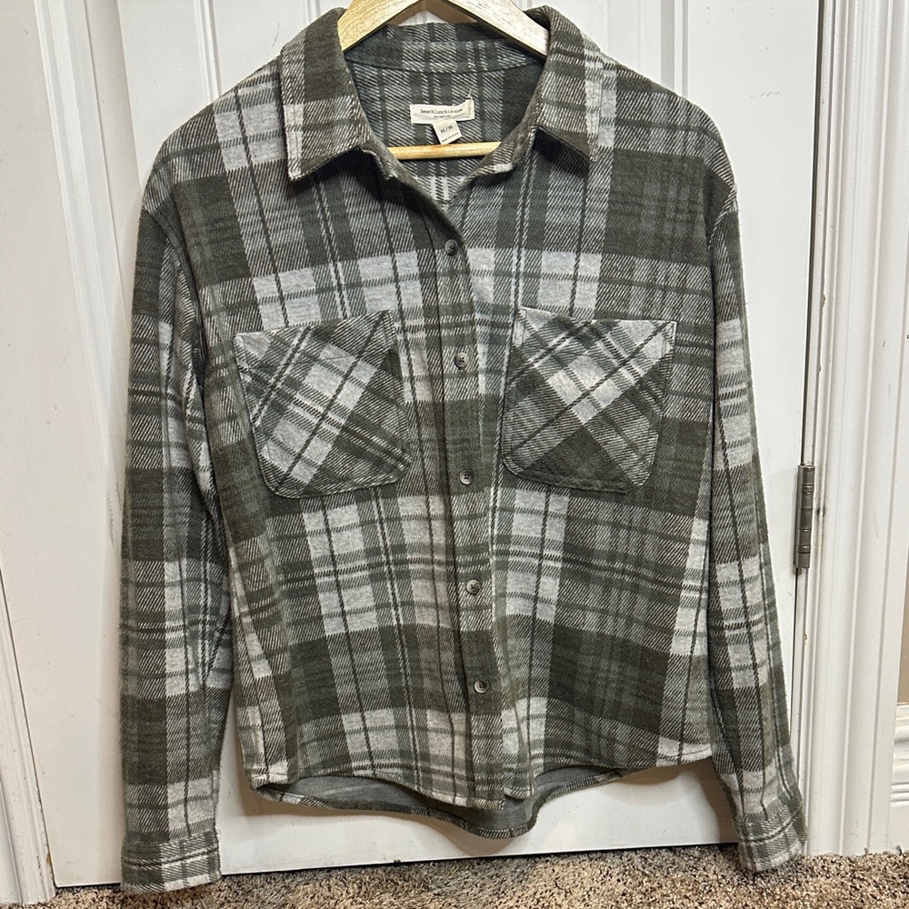 Beachlunchlounge women’s flannel